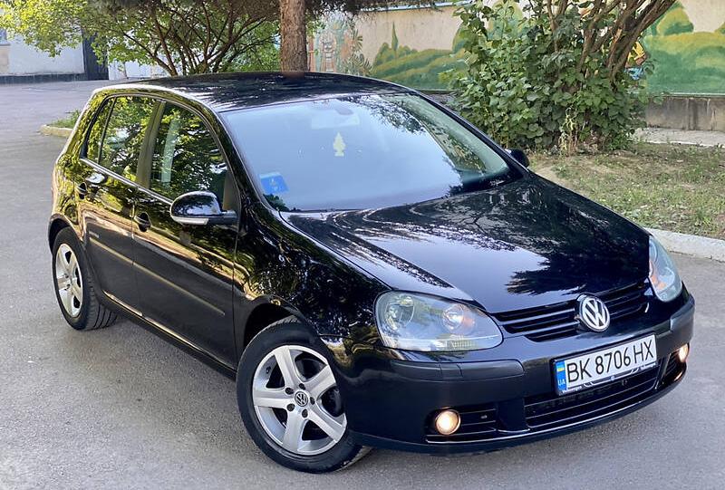 Volkswagen Golf V 2004