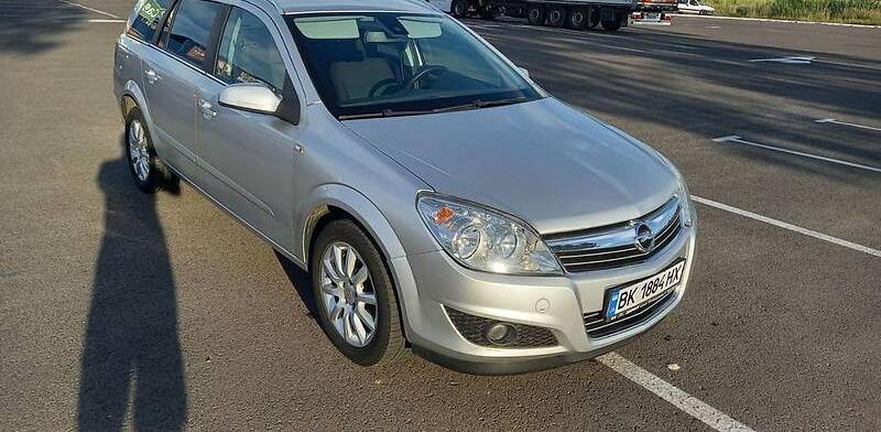 Opel Astra H 2008