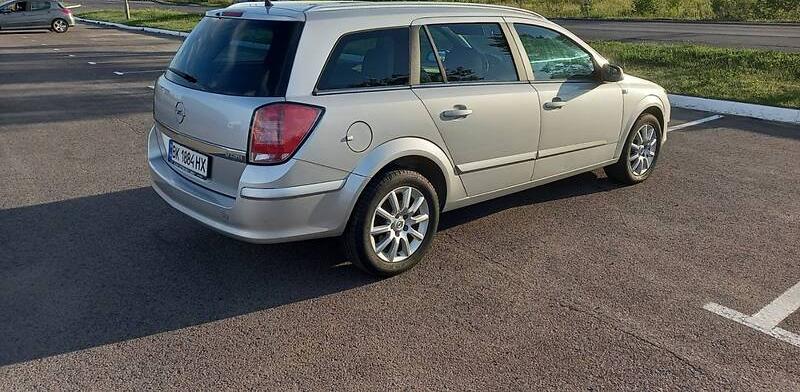 Opel Astra H 2008