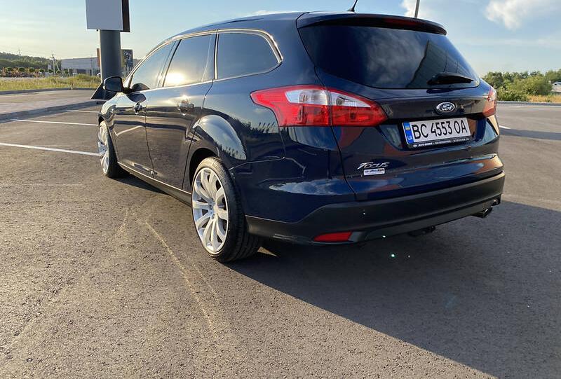 Ford Focus 2011