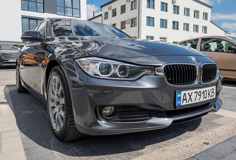 BMW 320 2013