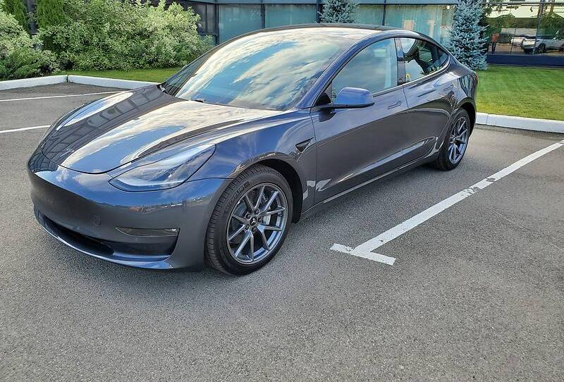 Tesla Model 3 Long Range DM 2021