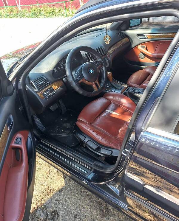 BMW 330 2001