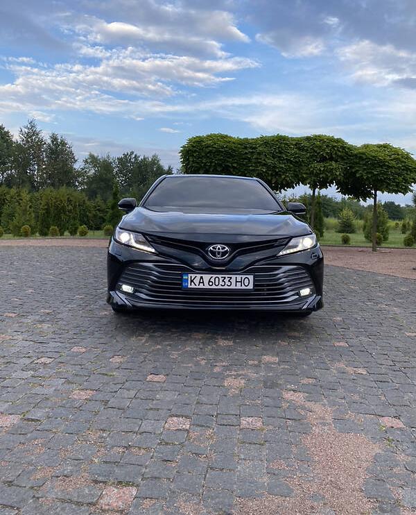 Toyota Camry 2018