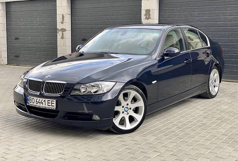 BMW 325 2005
