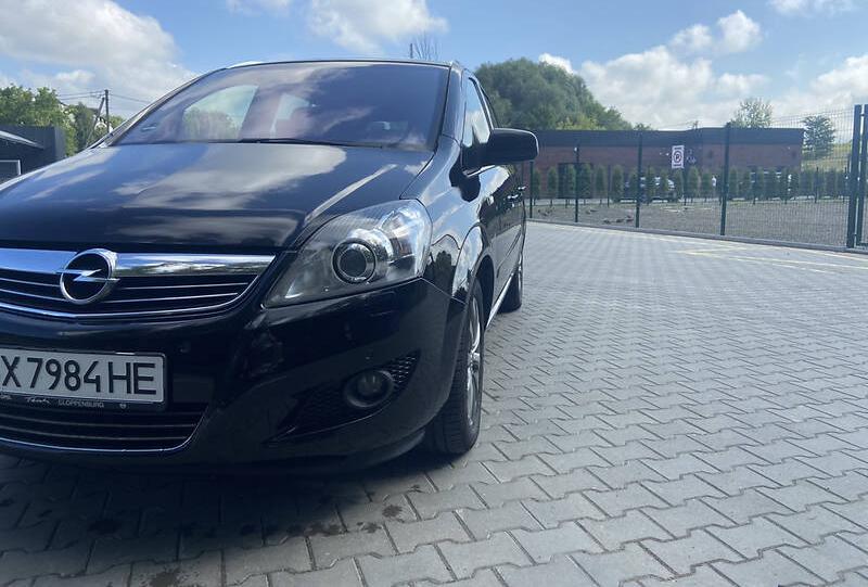 Opel Zafira 2010