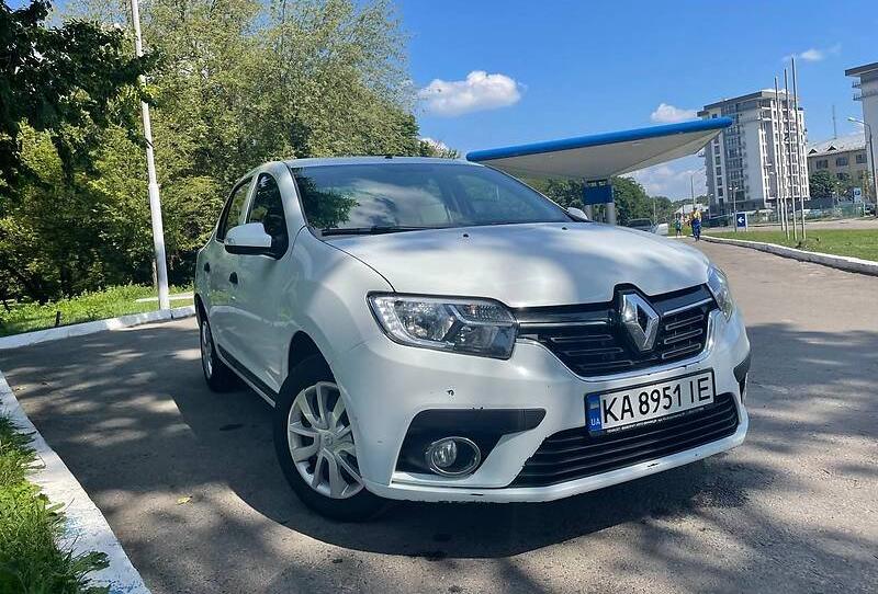 Renault Logan 2018