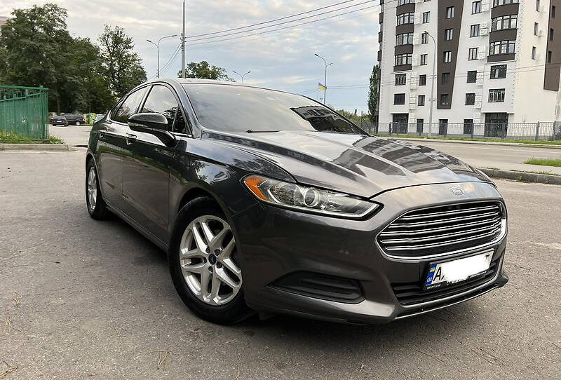 Ford Fusion 2015