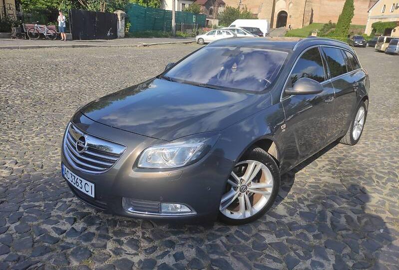 Opel Insignia 2012