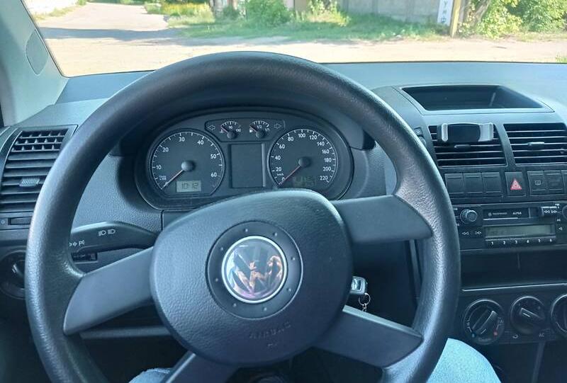 Volkswagen Polo 2003