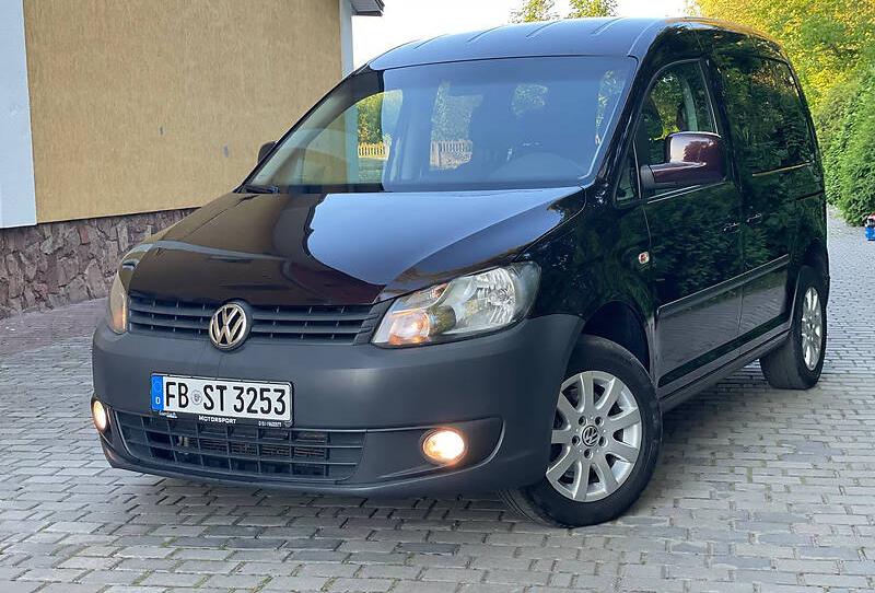Volkswagen Caddy пасс. LIFE 2011