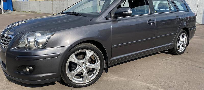 Toyota Avensis 2006