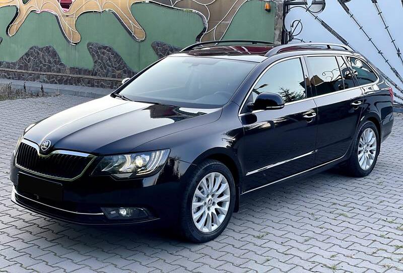 Skoda Superb 4 x 4 2013