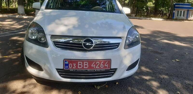 Opel Zafira 2010