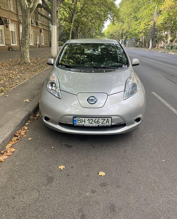 Nissan Leaf 2014