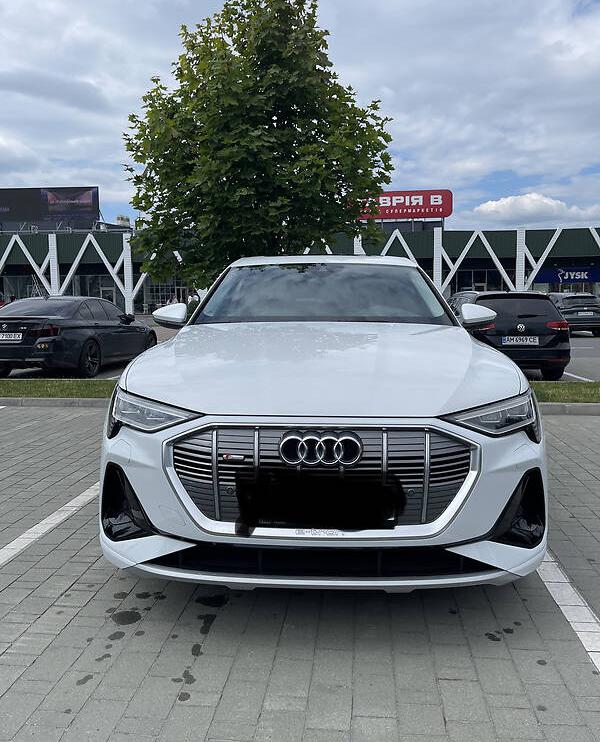 Audi e-tron 2020