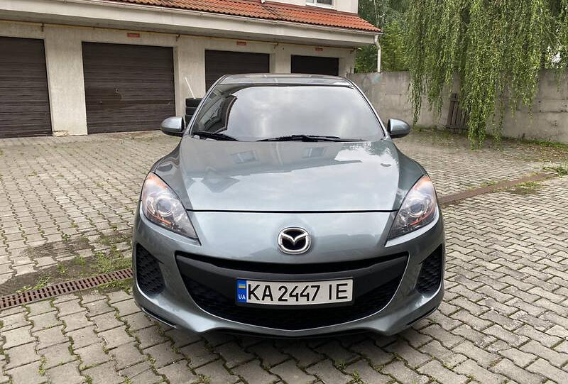 Mazda 3 2012
