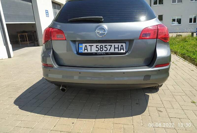 Opel Astra J cdti 2012
