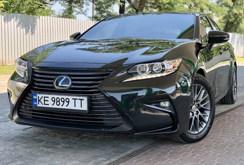 Lexus ES 2017