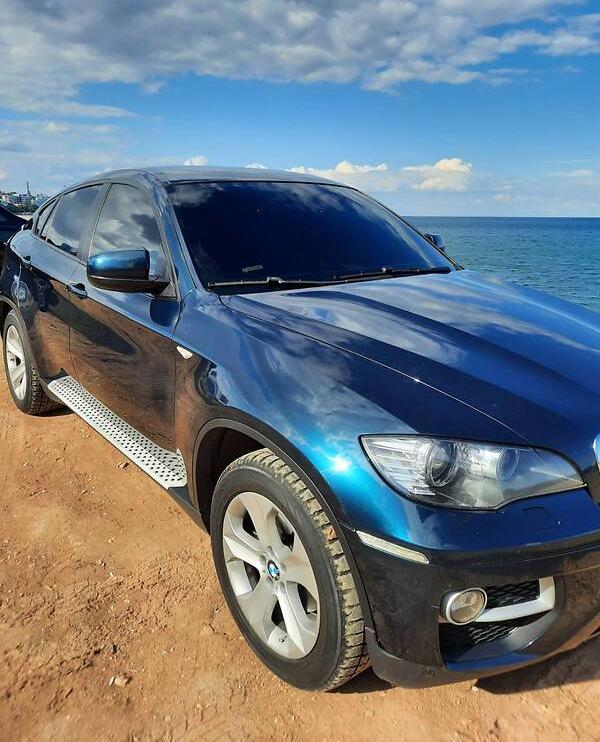 BMW X6 2013