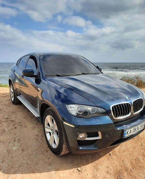 BMW X6 2013