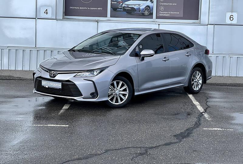 Toyota Corolla Live 2021