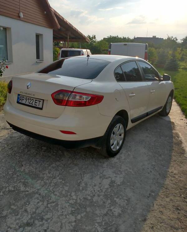Renault Fluence 2013