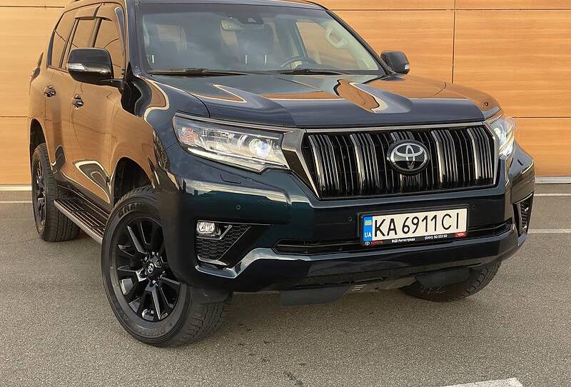 Toyota Land Cruiser Prado 150 PRESTIGE BLACK  2021