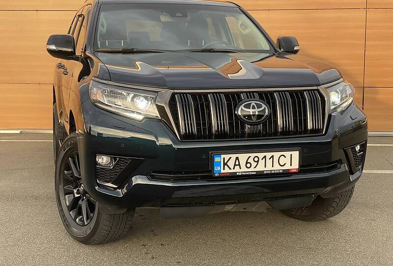 Toyota Land Cruiser Prado 150 PRESTIGE BLACK  2021