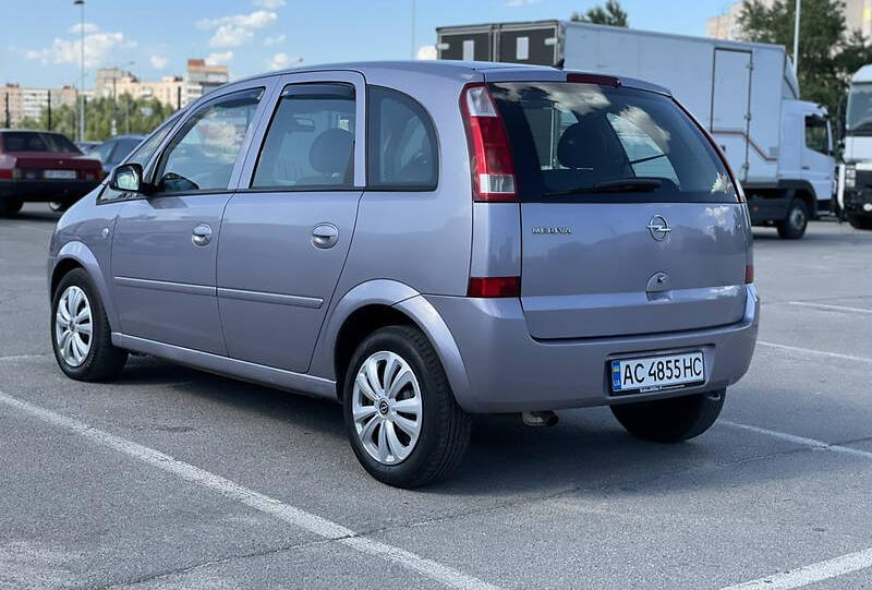 Opel Meriva 2005