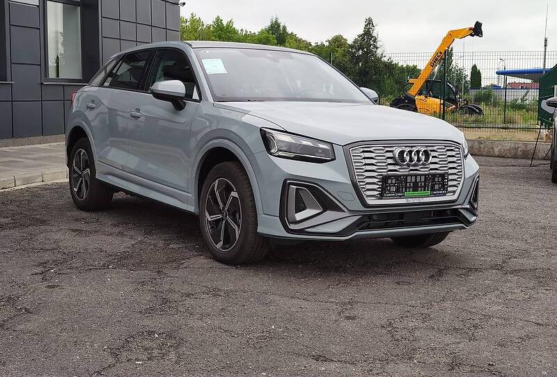 Audi Q2L e-tron 2022