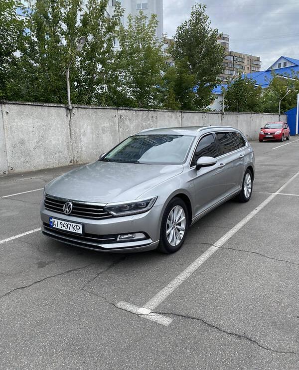 Volkswagen Passat B8 2015