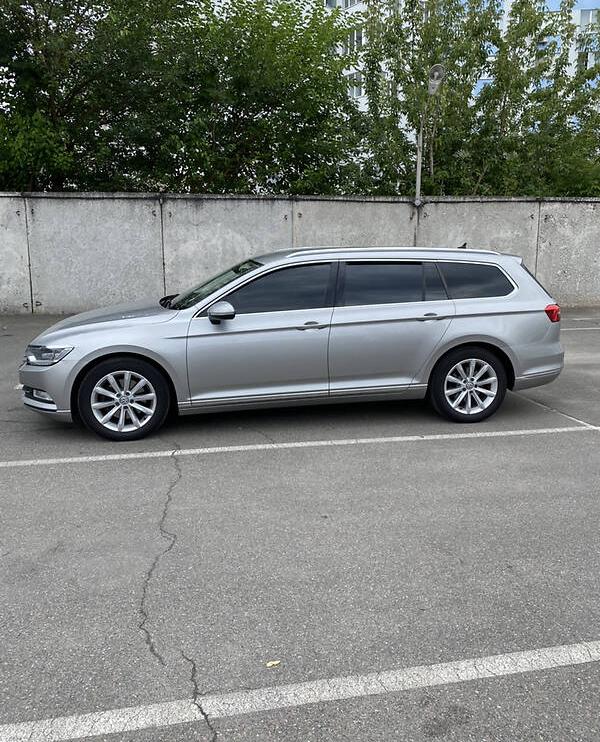 Volkswagen Passat B8 2015