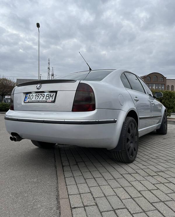 Skoda Superb 2007