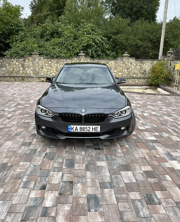 BMW 328 2013