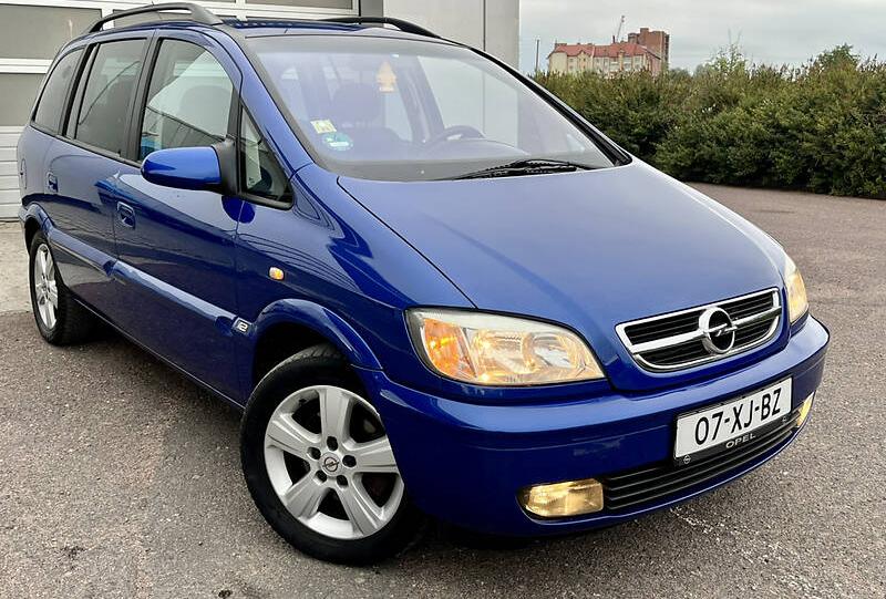 Opel Zafira LIMITED  2004