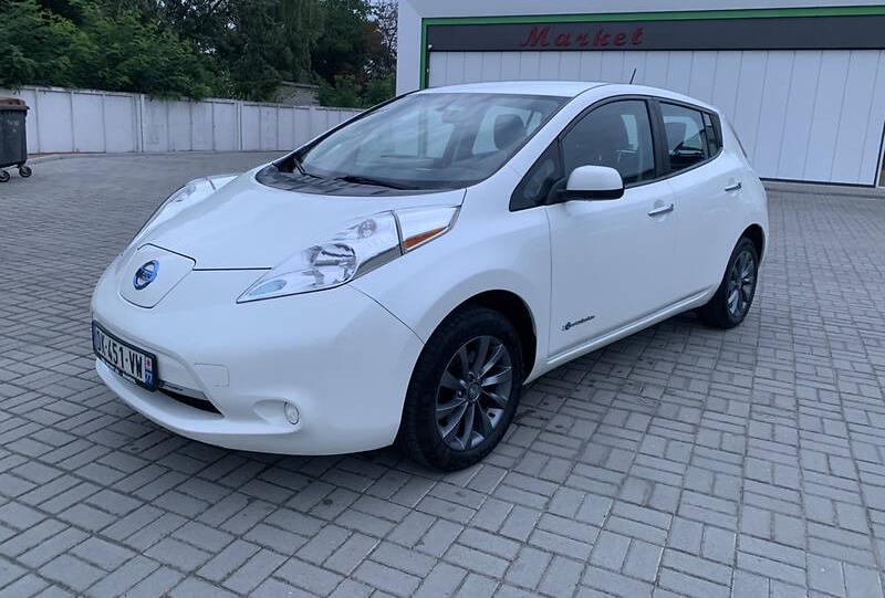 Nissan Leaf 2015