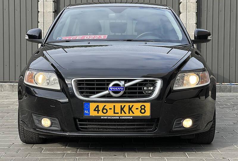 Volvo V50 2011