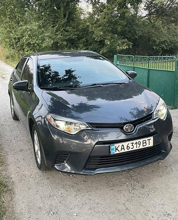 Toyota Corolla 2015