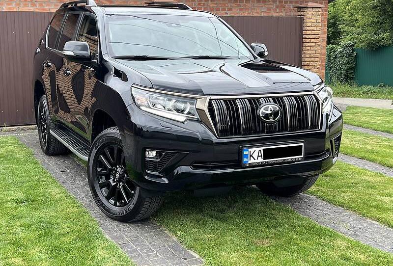 Toyota Land Cruiser Prado 150 PRESTIGE 2022