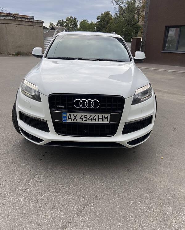 Audi Q7 2014