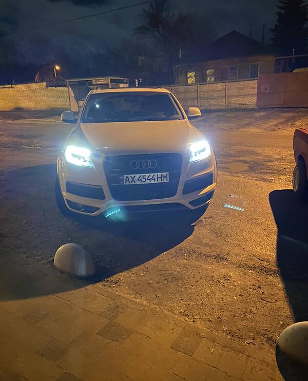 Audi Q7 2014