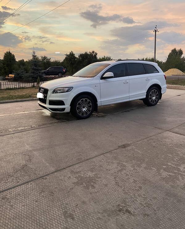 Audi Q7 2014
