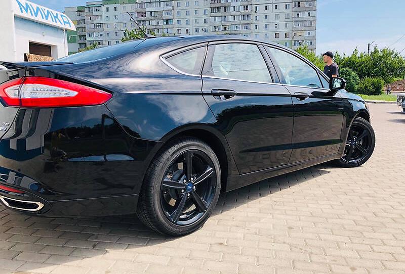 Ford Fusion 2015