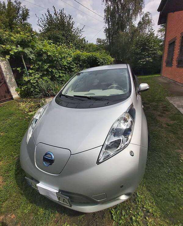 Nissan Leaf 2013