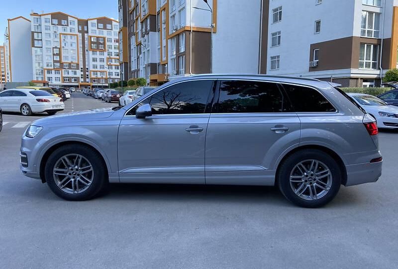 Audi Q7 2016