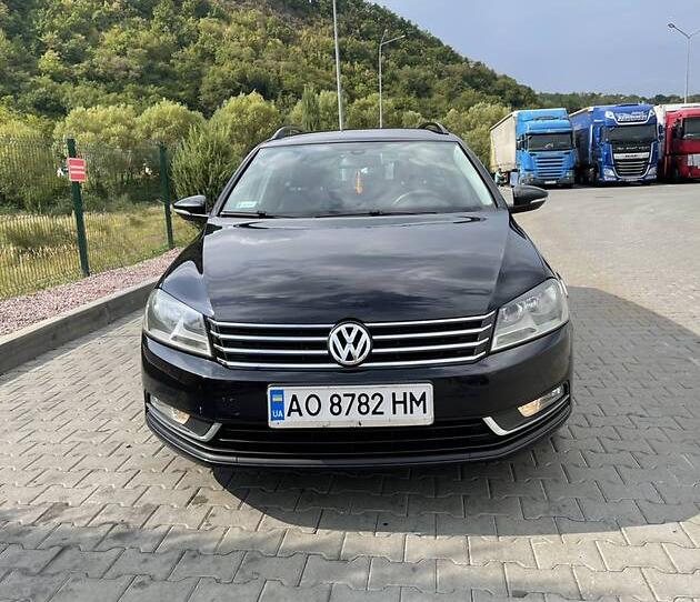 Volkswagen Passat B7 2011