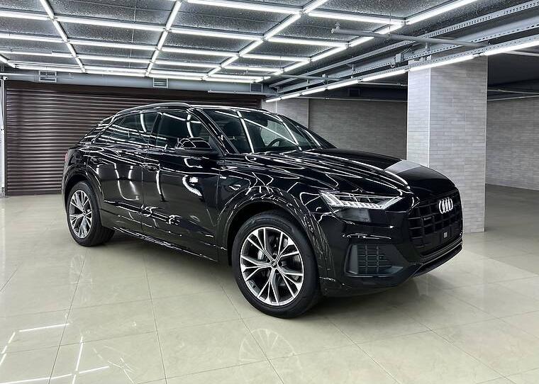 Audi Q8 2022