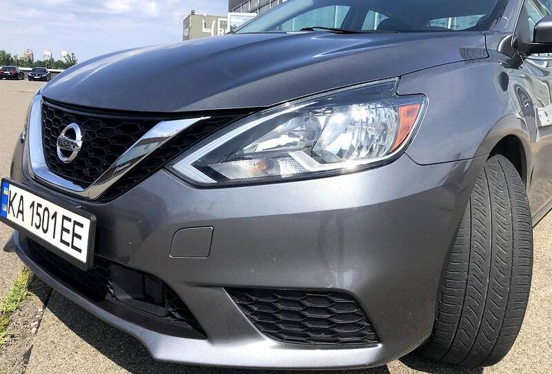 Nissan Sentra 2018