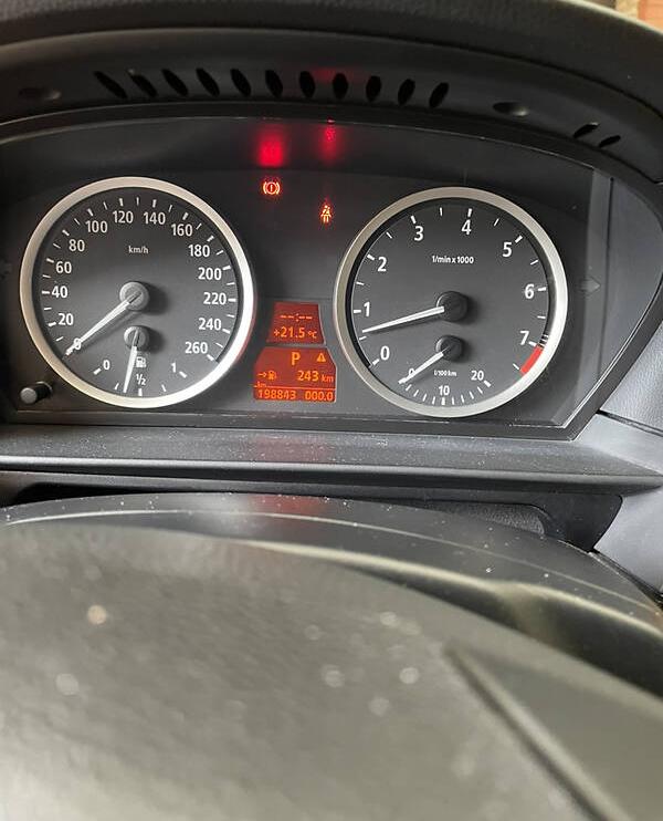 BMW 530 XI 2006